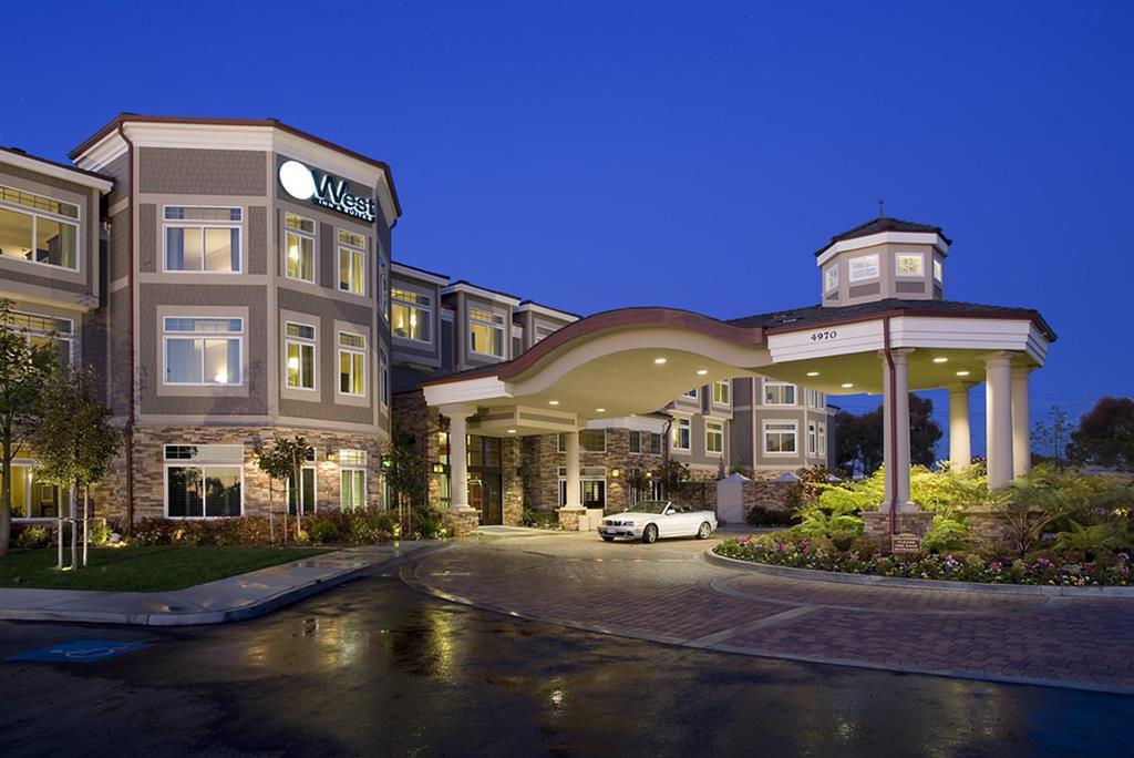 West Inn & Suites Carlsbad Esterno foto