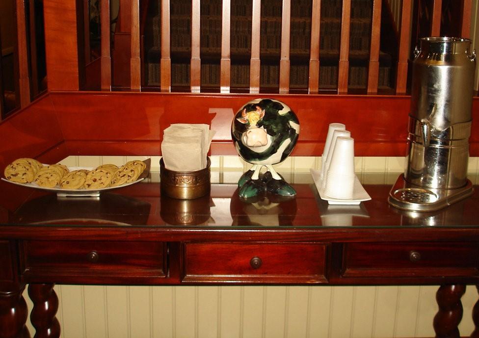West Inn & Suites Carlsbad Ristorante foto