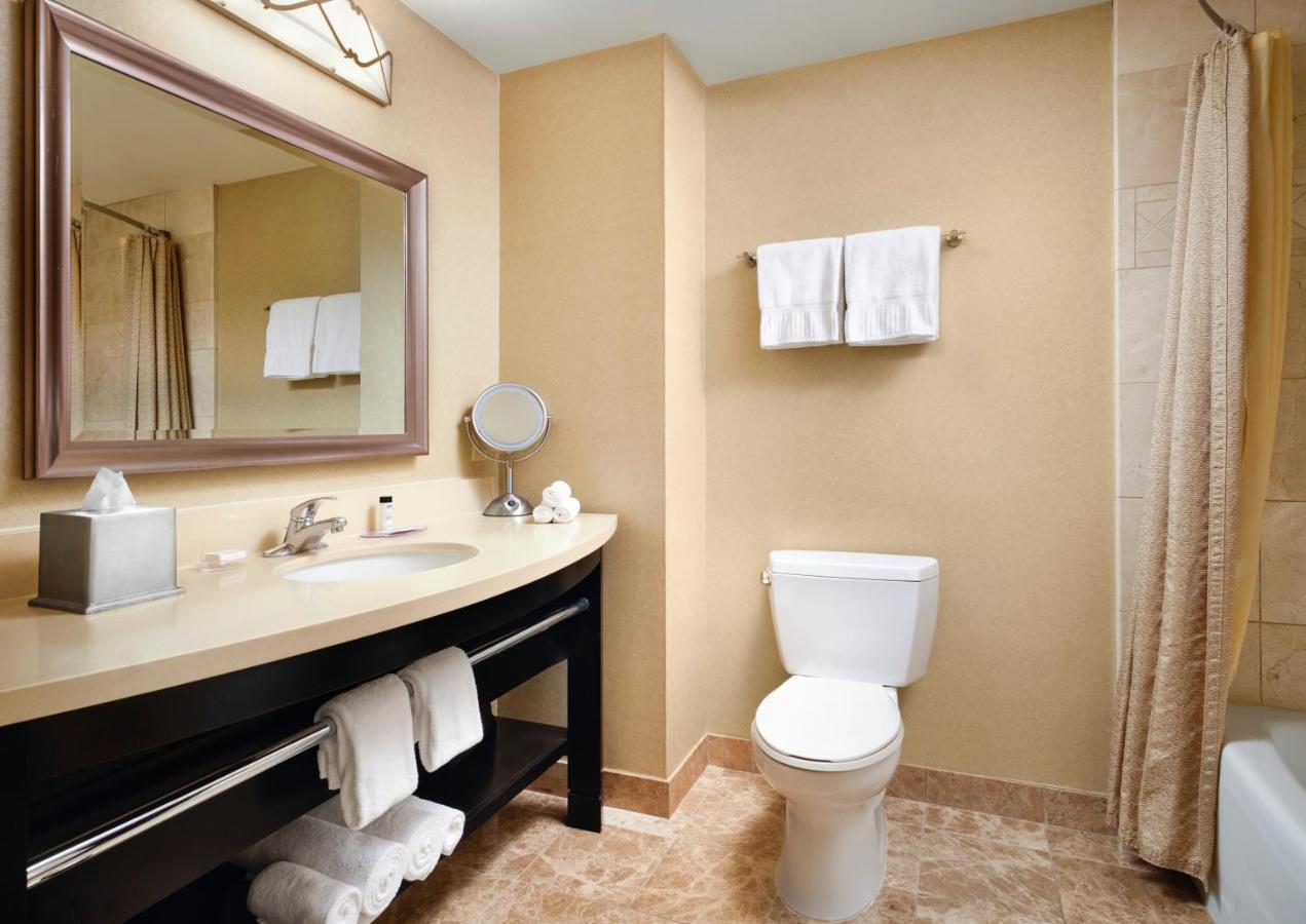 West Inn & Suites Carlsbad Esterno foto