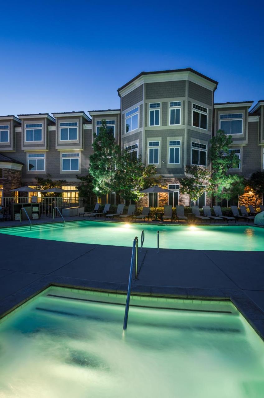 West Inn & Suites Carlsbad Esterno foto